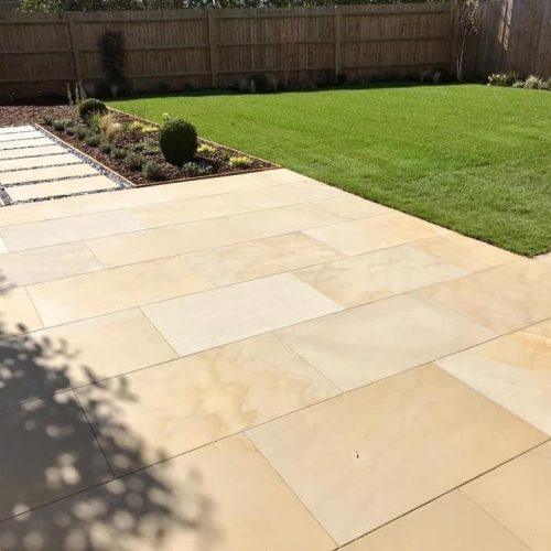 Fossil Mint Indian Sandstone Paving Slabs – Sawn & Honed – 900×600 ...